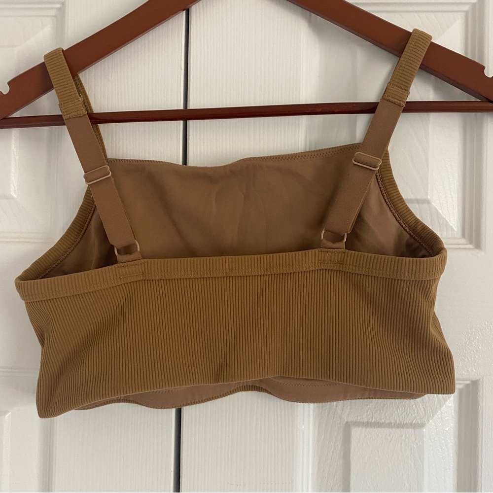 Aerie Offline Medium Brown Ribbed Crop Top Bra Medium Support Stretch Activewear - Picture 6 of 6
